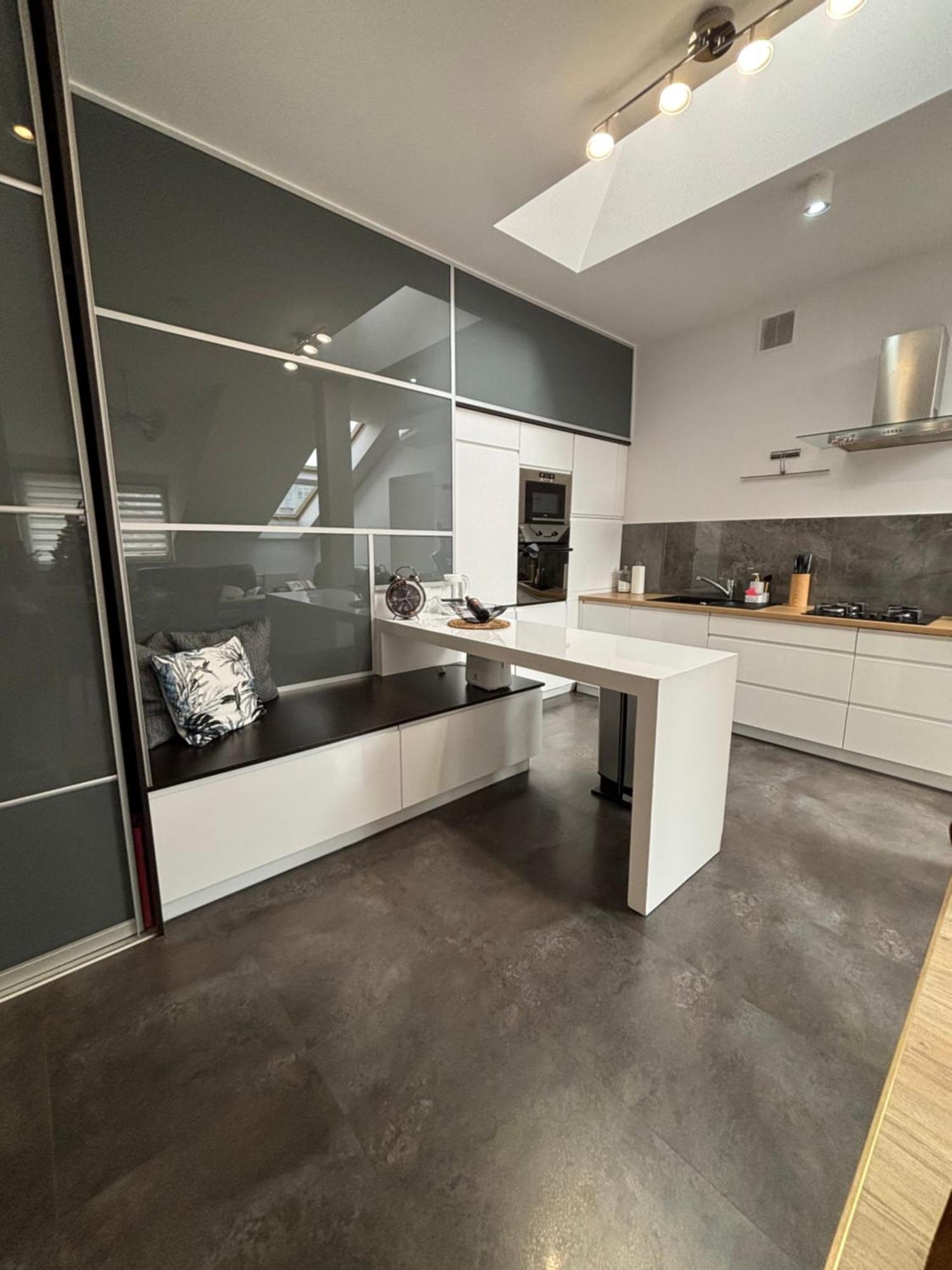 Premium Apartament Stary Rynek 제수프 외부 사진